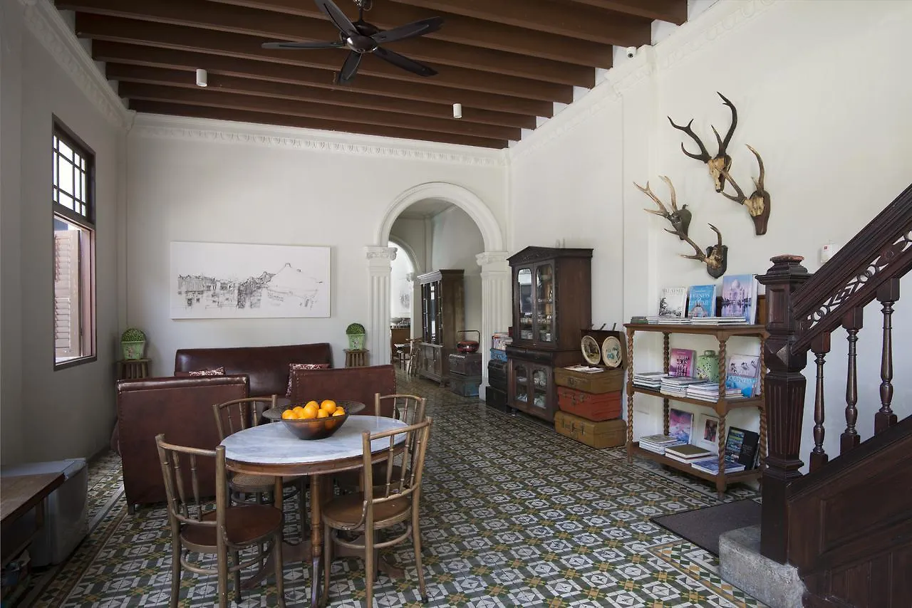 Hotel Noordin Mews George Town