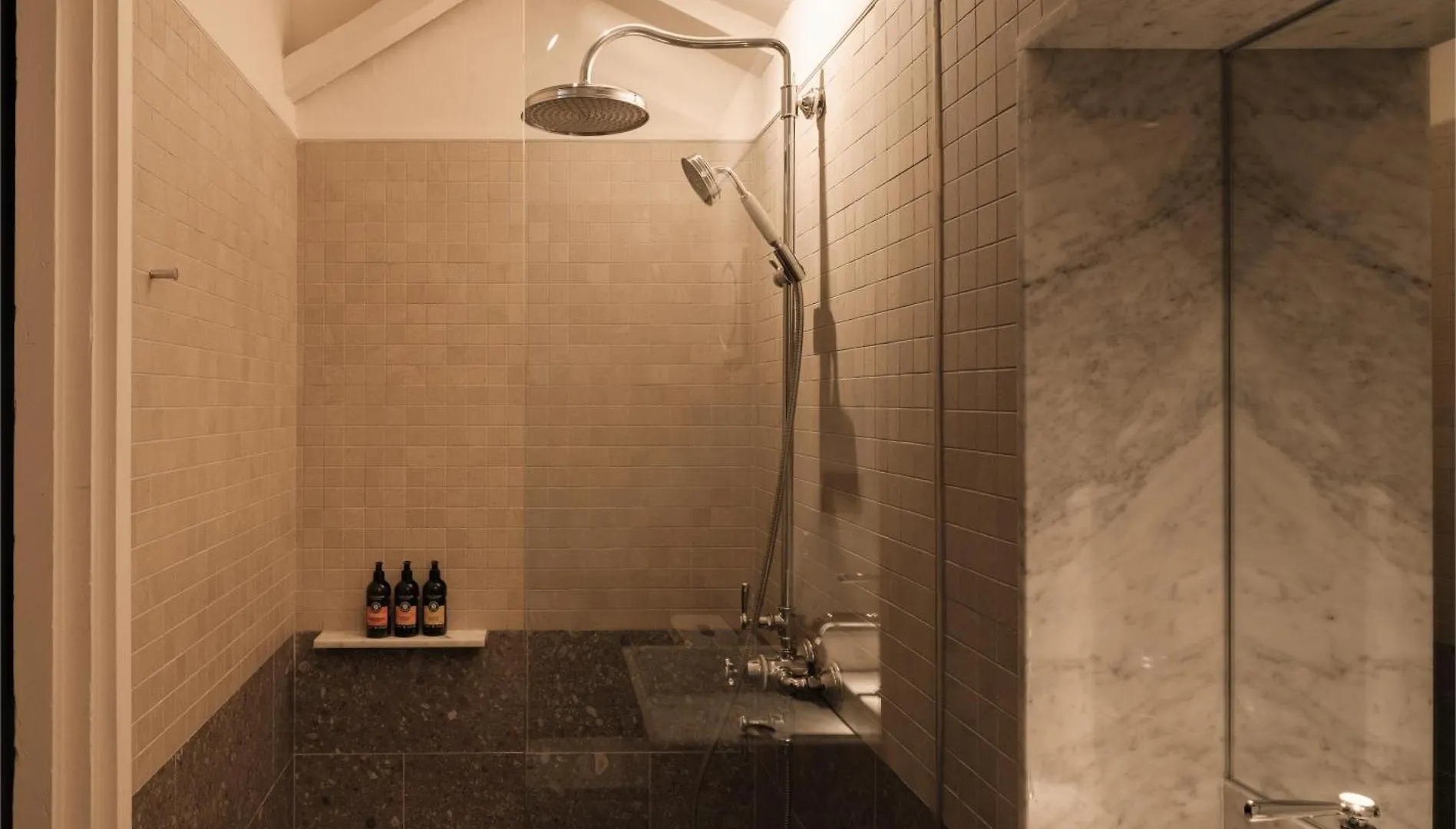 Noordin Mews Hotell George Town 3*,  Malaysia